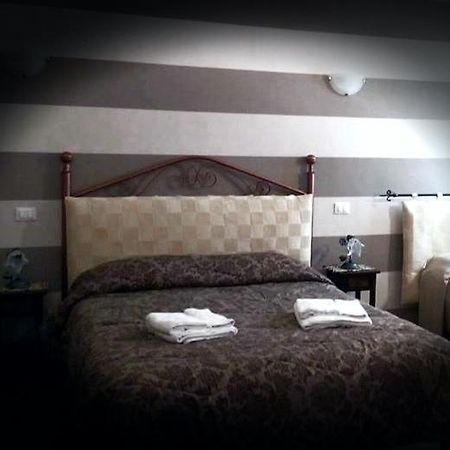 ホテル Casa Rosanna テッラジーニ エクステリア 写真